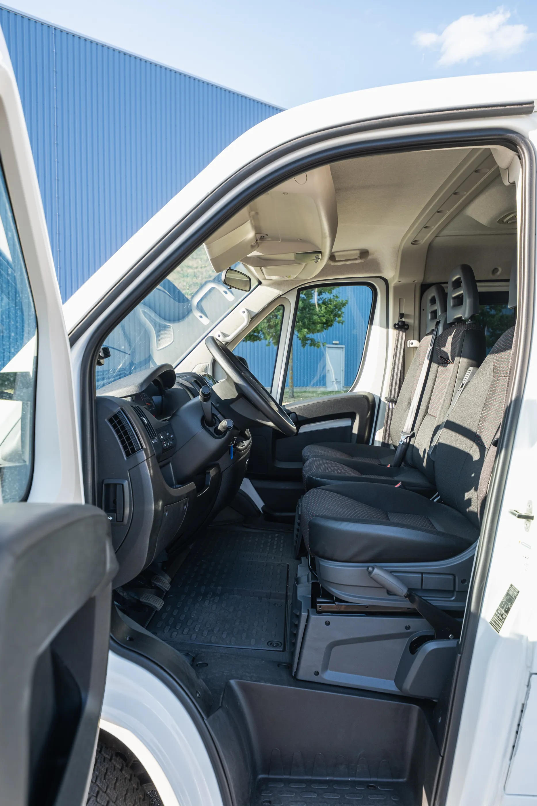 Peugeot Boxer Mikrobus