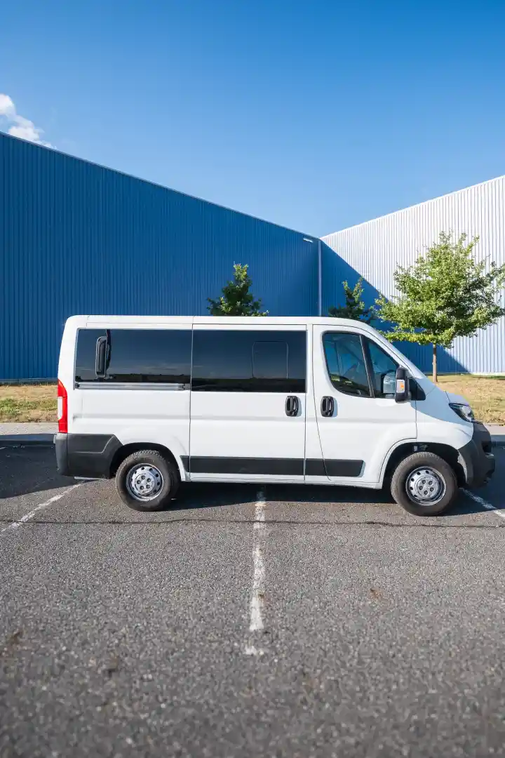 Peugeot Boxer Mikrobus
