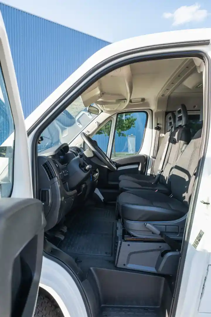 Peugeot Boxer Mikrobus