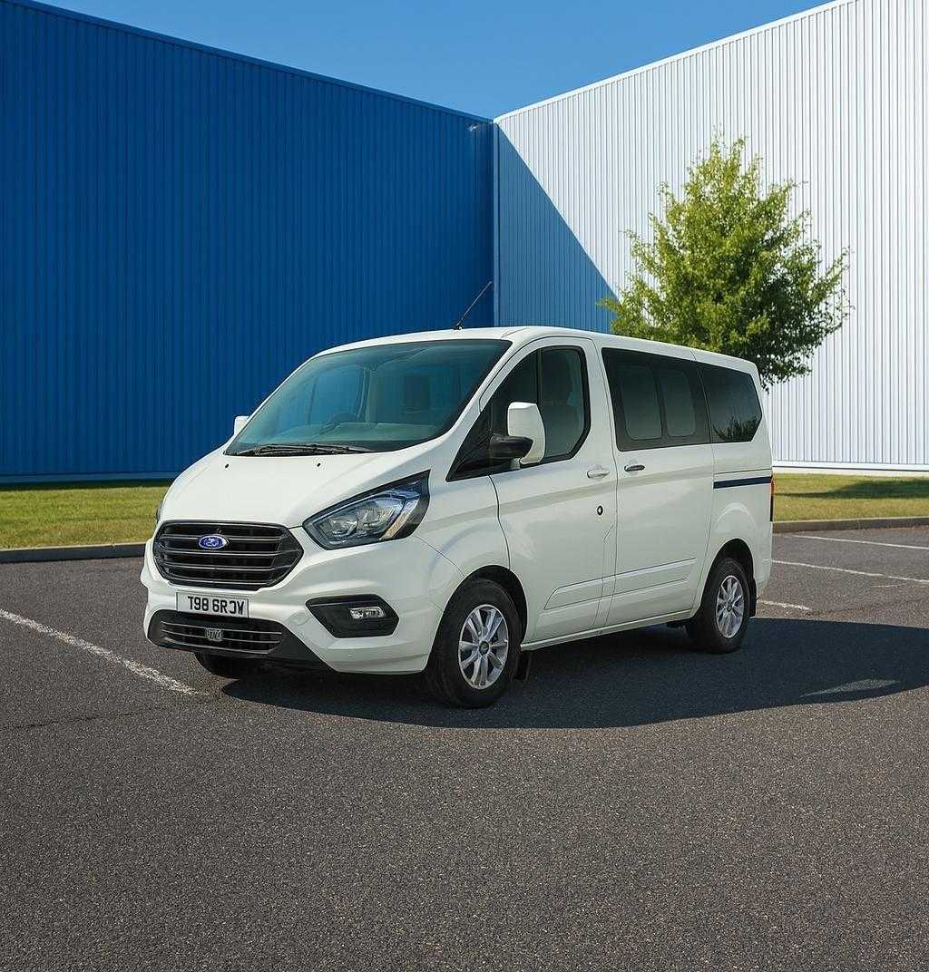 Ford Custom Tourneo krátký
