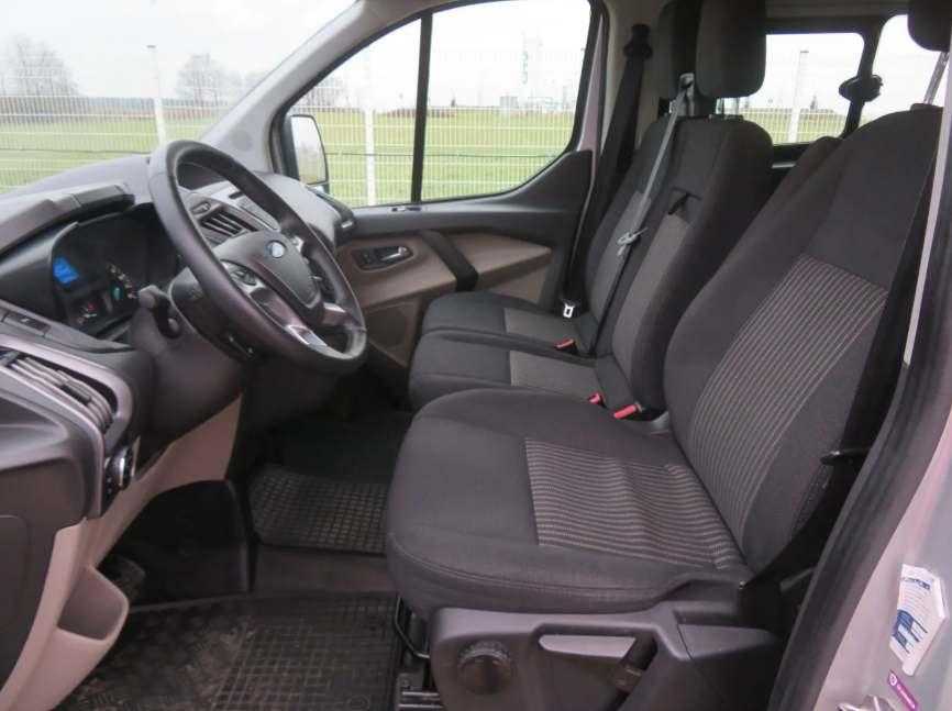 Ford Custom Tourneo